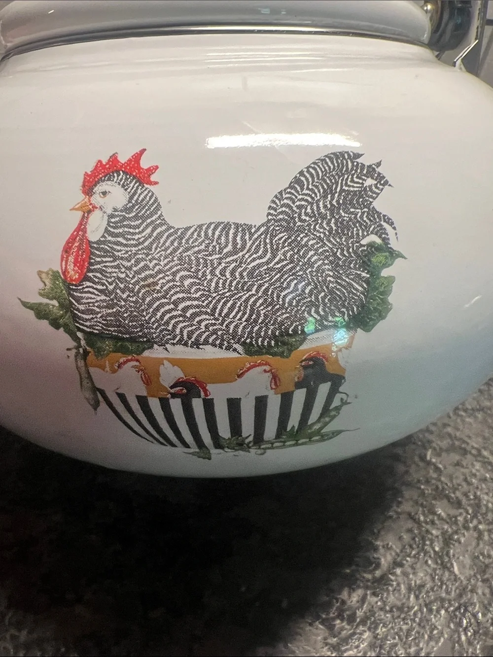 White Ceramic Teapot with Rooster Motif and Black Handle. Looks new without tags
